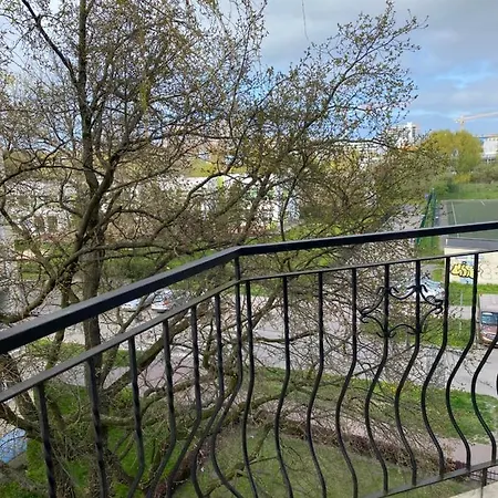 Pomaranczowy - Kawalerka W Srodmiesciu *