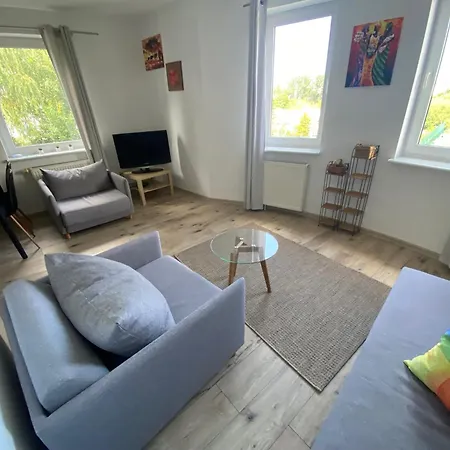 Pomaranczowy - Kawalerka W Srodmiesciu *