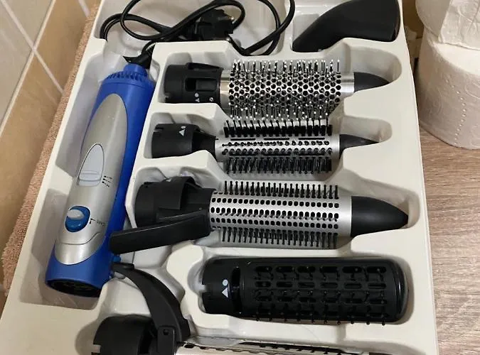 아파트 Pomaranczowy - Kawalerka W Srodmiesciu 코워브제크