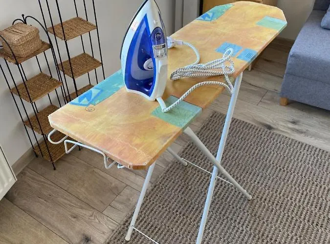 Pomaranczowy - Kawalerka W Srodmiesciu 아파트