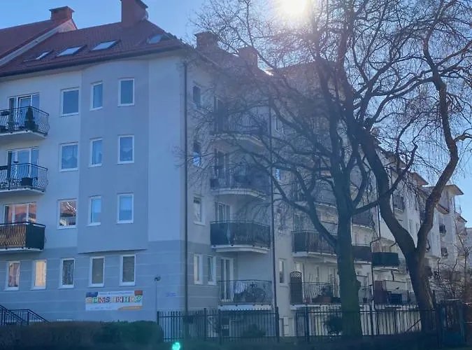 Pomaranczowy - Kawalerka W Srodmiesciu *