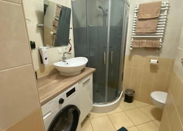 Pomaranczowy - Kawalerka W Srodmiesciu *